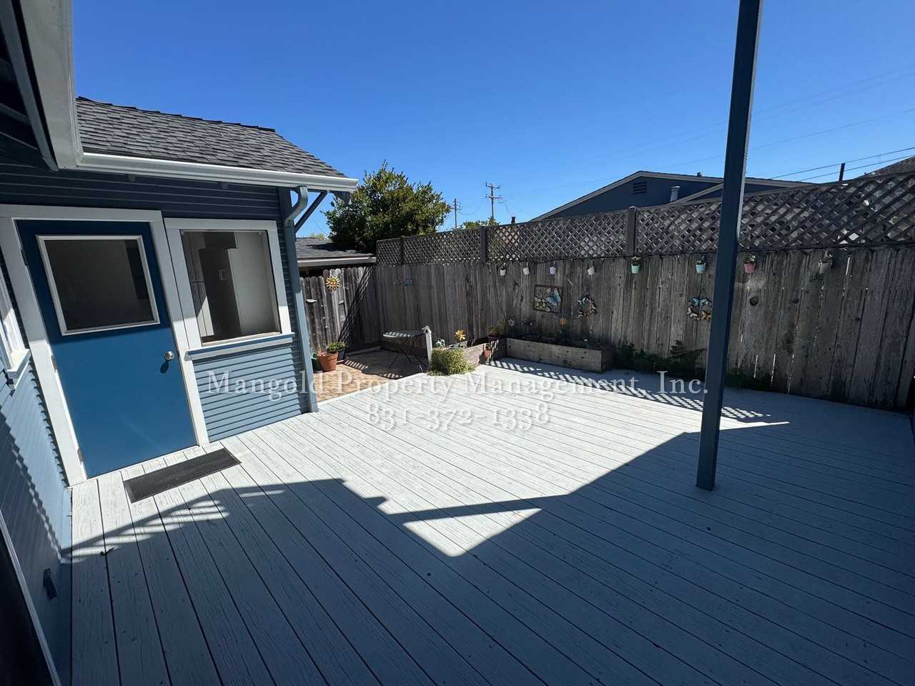 143 11th St - Photo 6 of 26