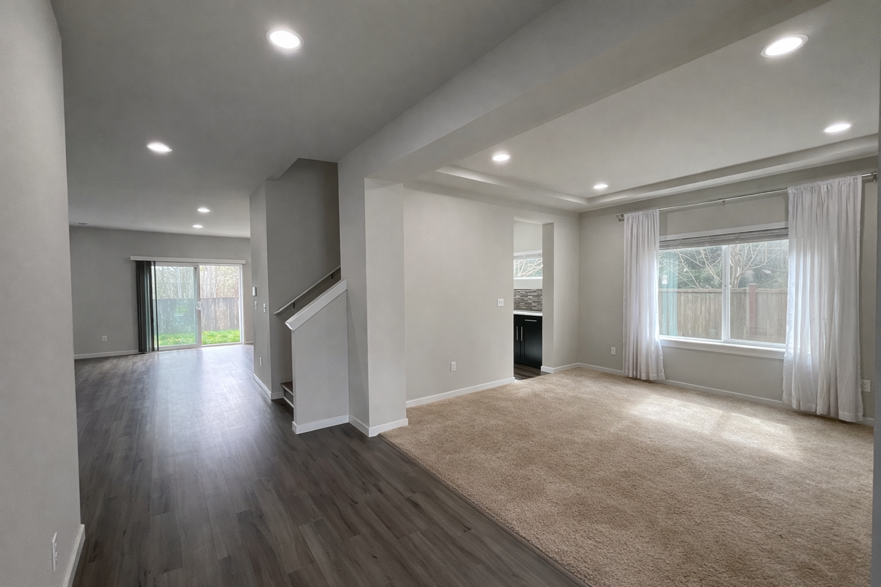 10035 56th Ave Ne - Photo 5 of 45