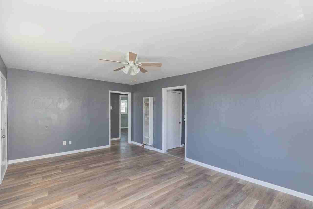 408 S Florida St - Photo 3 of 6