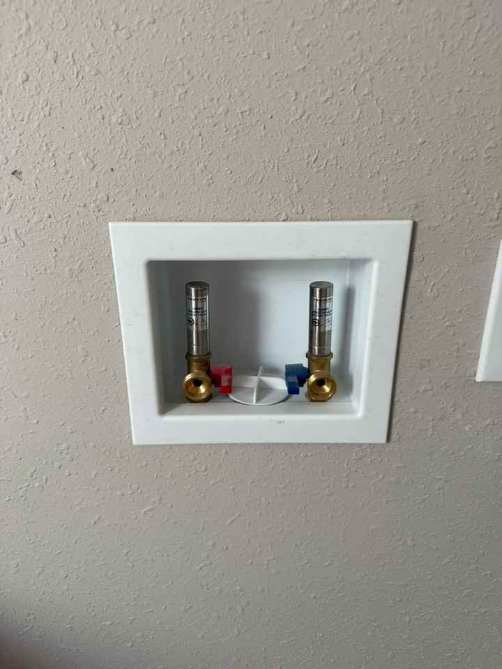 818 3rd Ave N - Photo 7 of 30