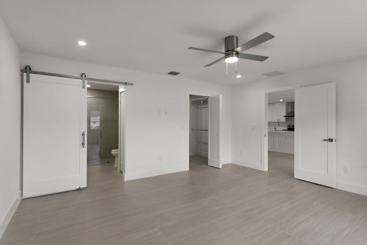 13177 47th Court North - Photo 6 of 8