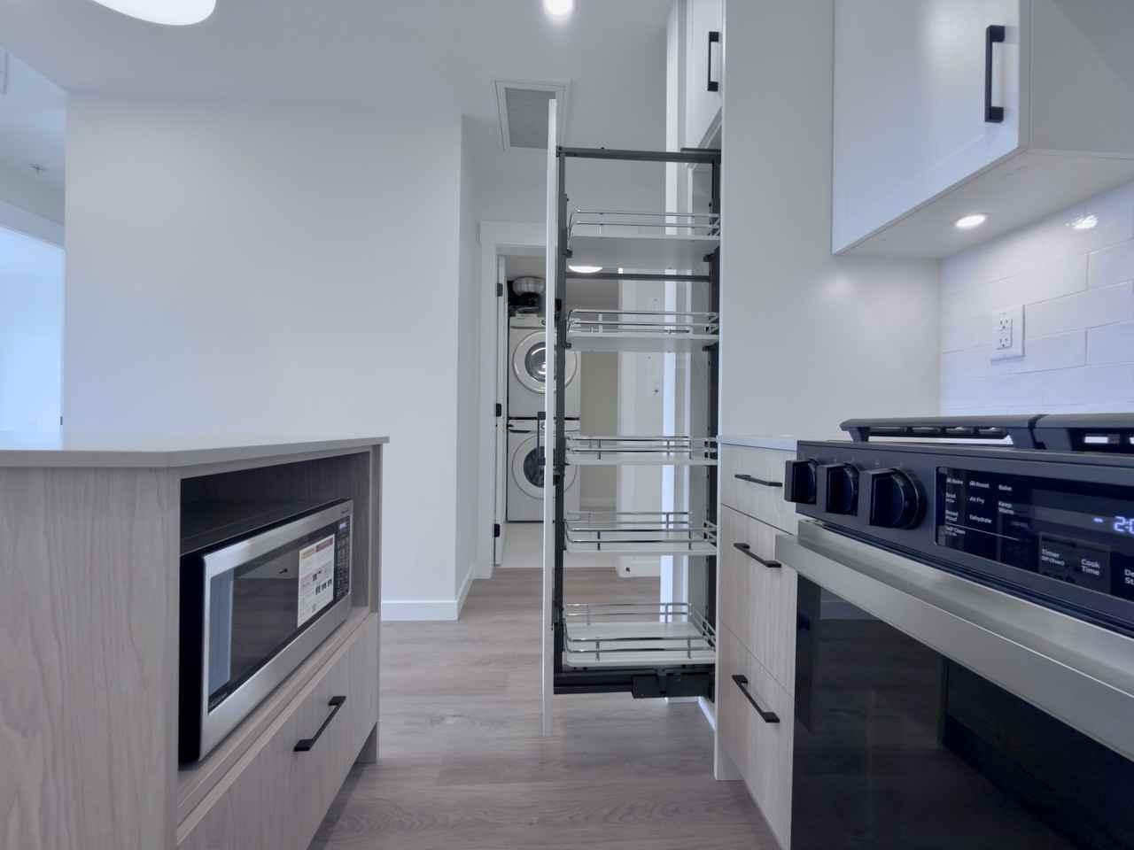 27309 Fraser Highway #501 - Photo 3 of 13