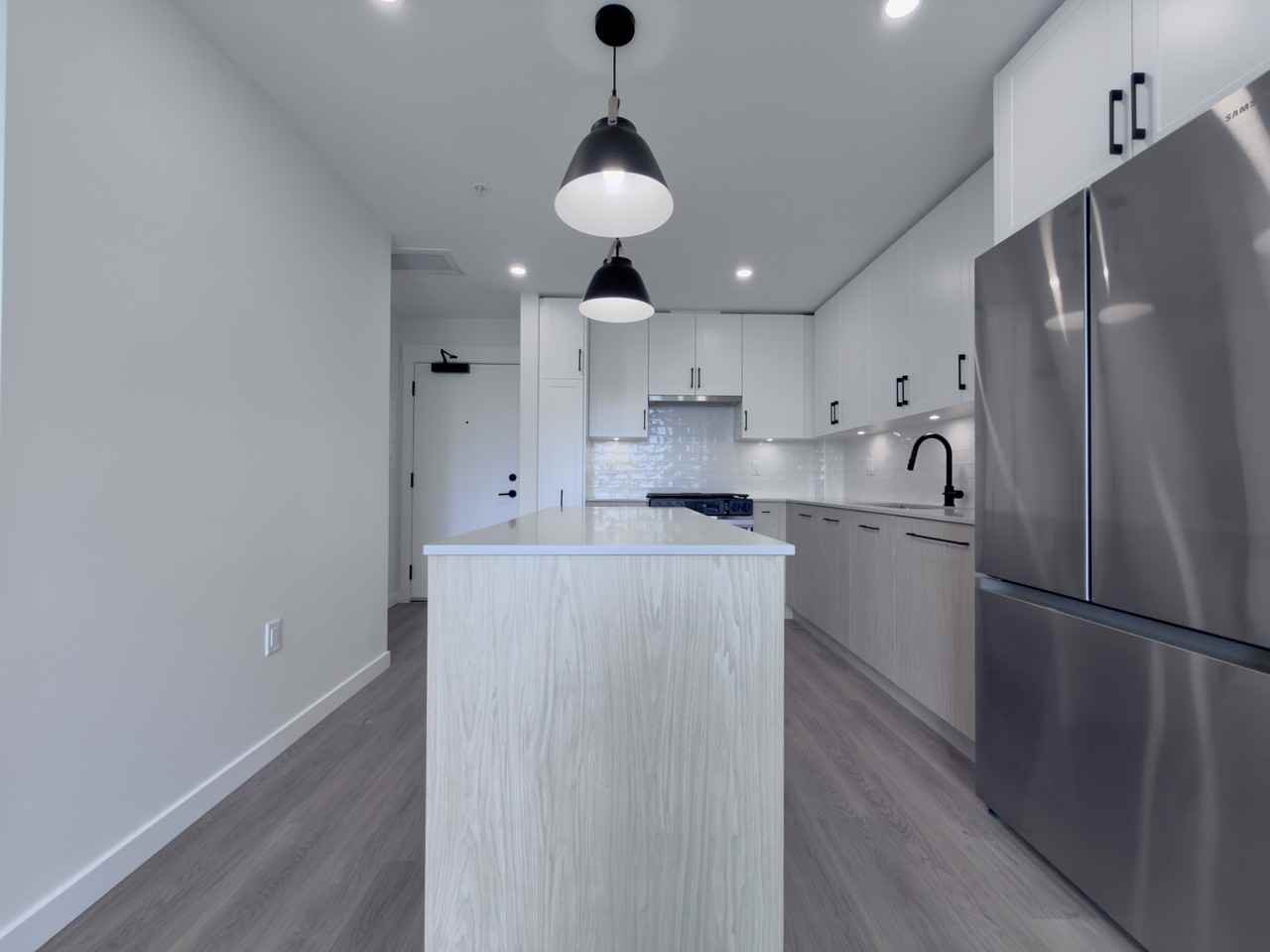 27309 Fraser Highway #501 - Photo 2 of 13