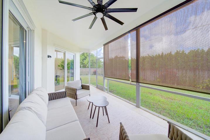 1853 Shower Tree Way - Photo 3 of 10