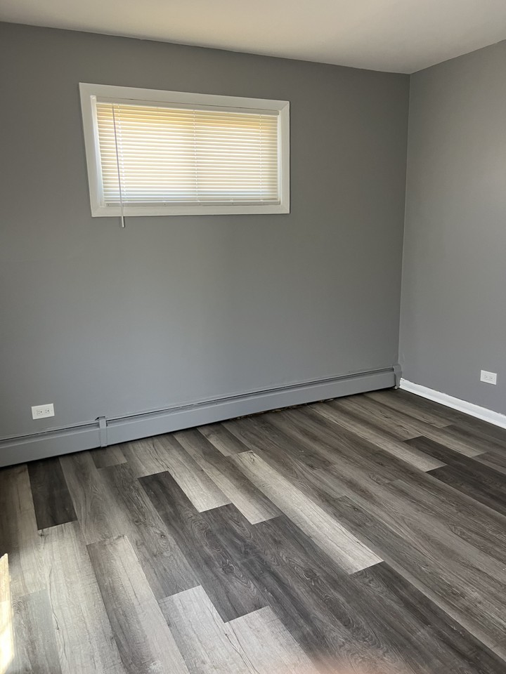 706 West Roy Drive #D - Photo 4 of 15