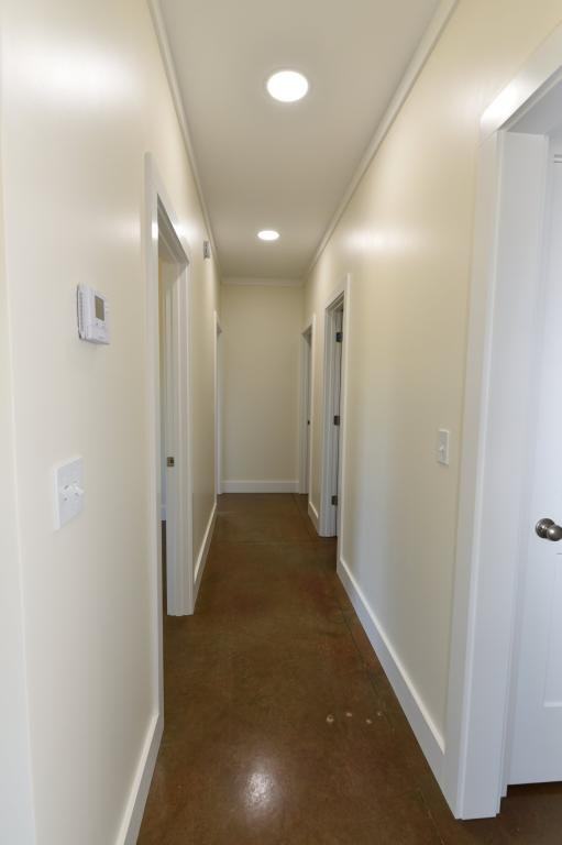 860 Thomley Rd - Photo 5 of 6