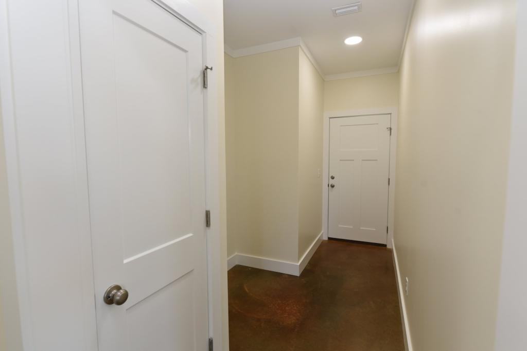 860 Thomley Rd - Photo 6 of 6