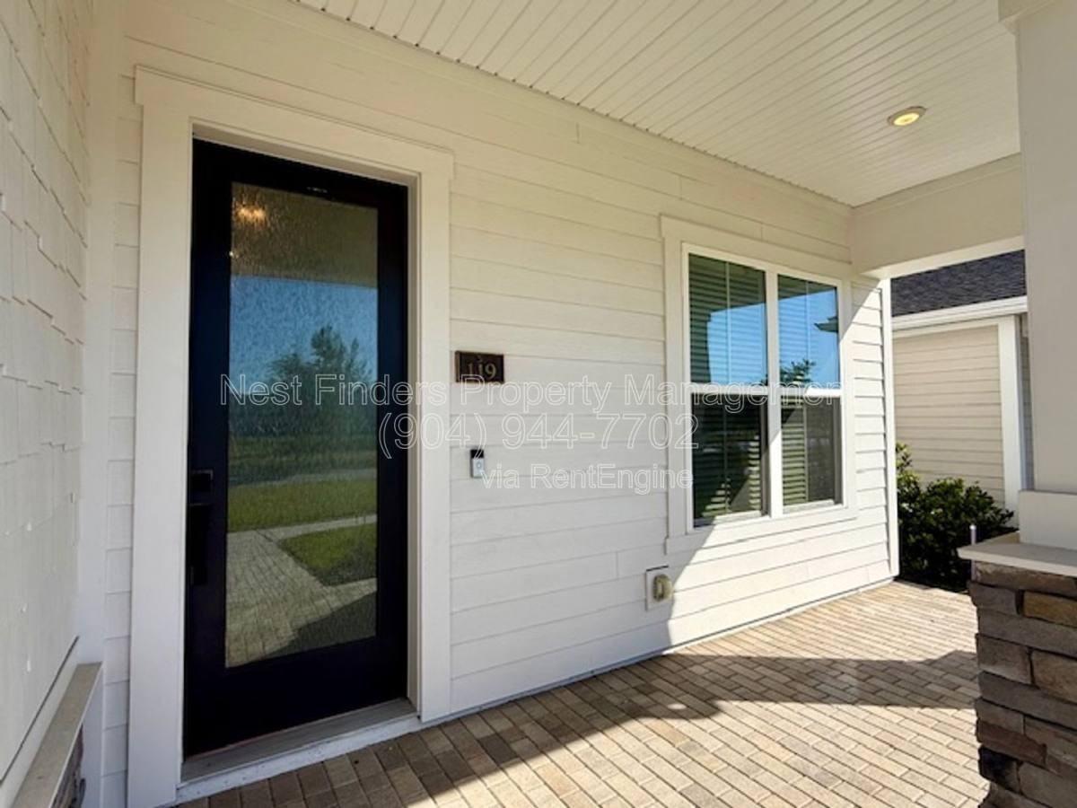 119 Martha Ct - Photo 2 of 10