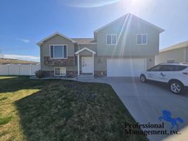 featured image of 1923 Country Stone St