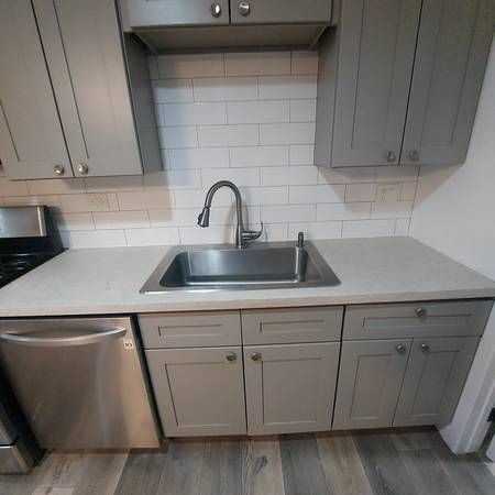 445 E Francis St - Photo 7 of 17