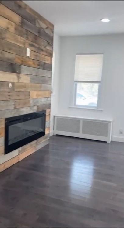 9 Minetta Pl ##1st - Photo 3 of 5