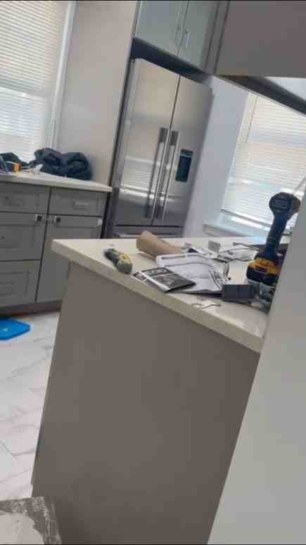 9 Minetta Pl ##1st - Photo 4 of 5