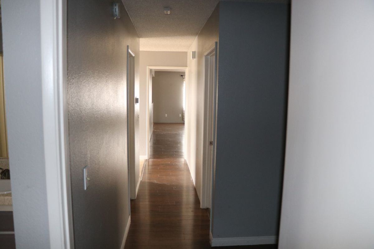 7864 Newhall Ave - Photo 6 of 16