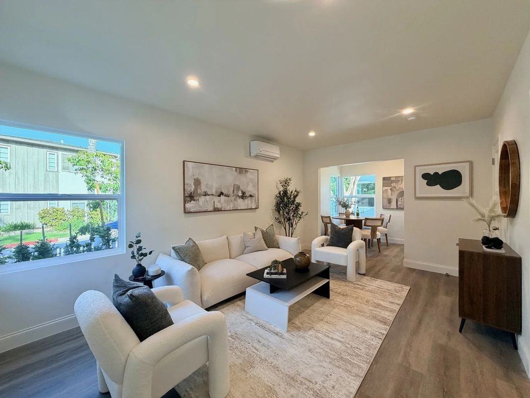 2924 W Riverside Dr - Photo 2 of 15