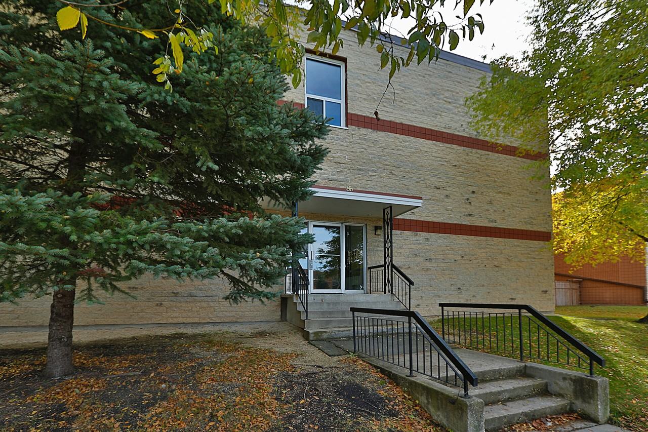 88 Killarney Avenue - Photo 4 of 5