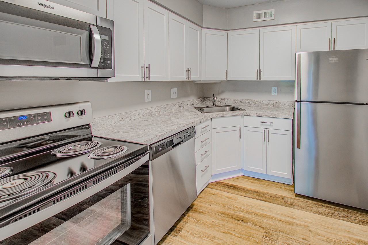 Tuscarora Creek - Photo 4 of 14