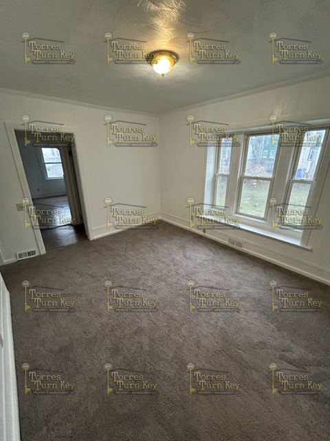 101 4th St #103 - Photo 6 of 8