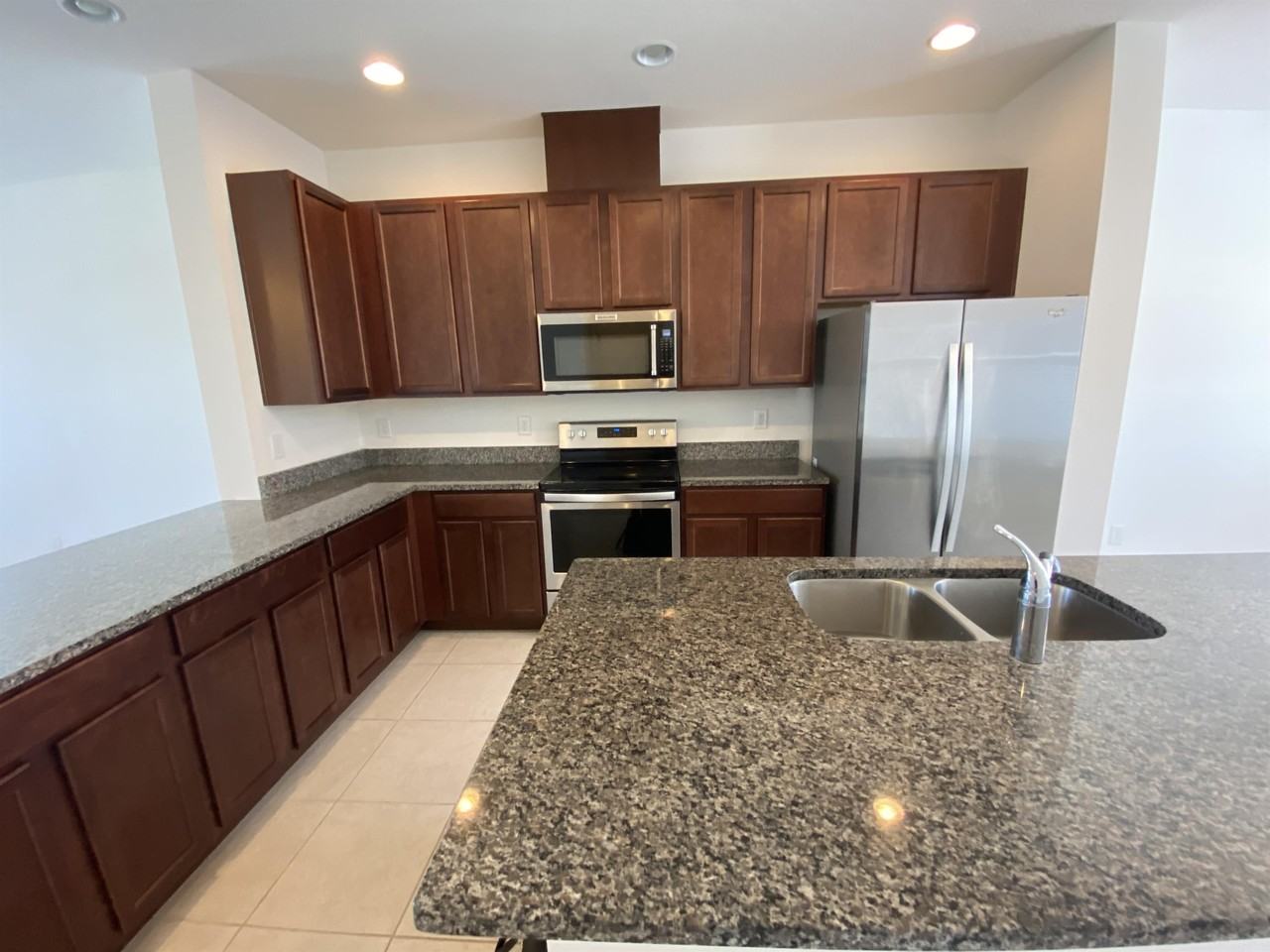 15555 Honeybell Dr #1 - Photo 2 of 40
