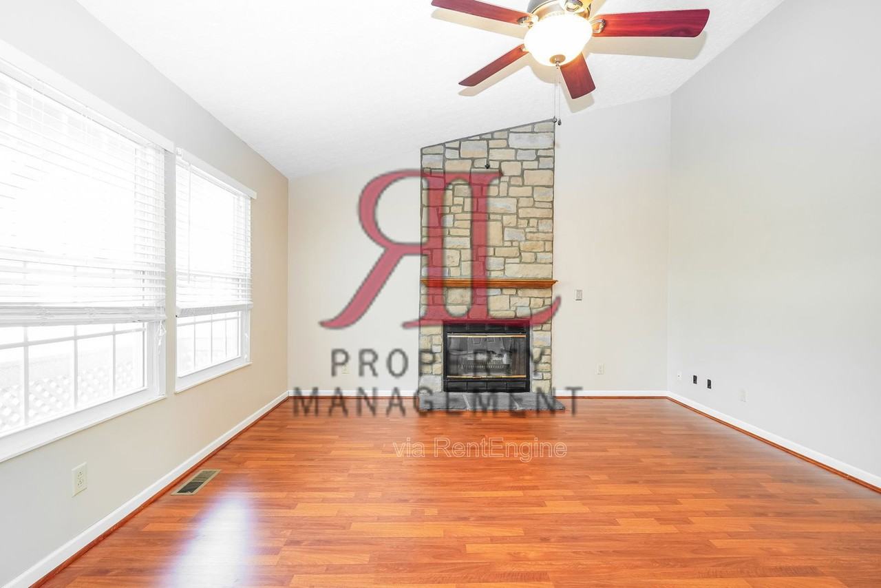 4884 Leybourne Dr - Photo 6 of 23