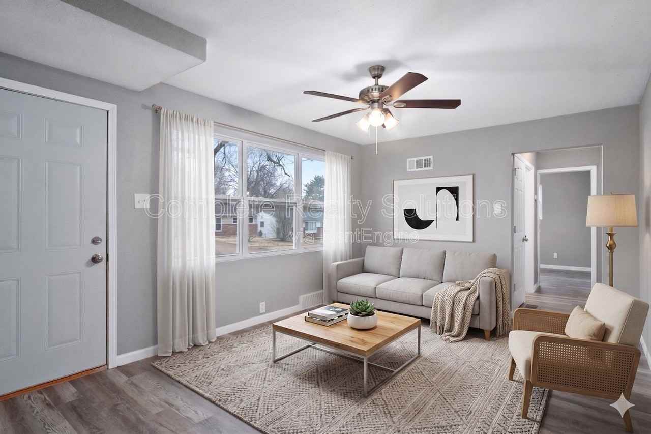 50 Lynn Meadows Ln - Photo 2 of 25