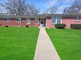 featured image of 27 Ridgewood St