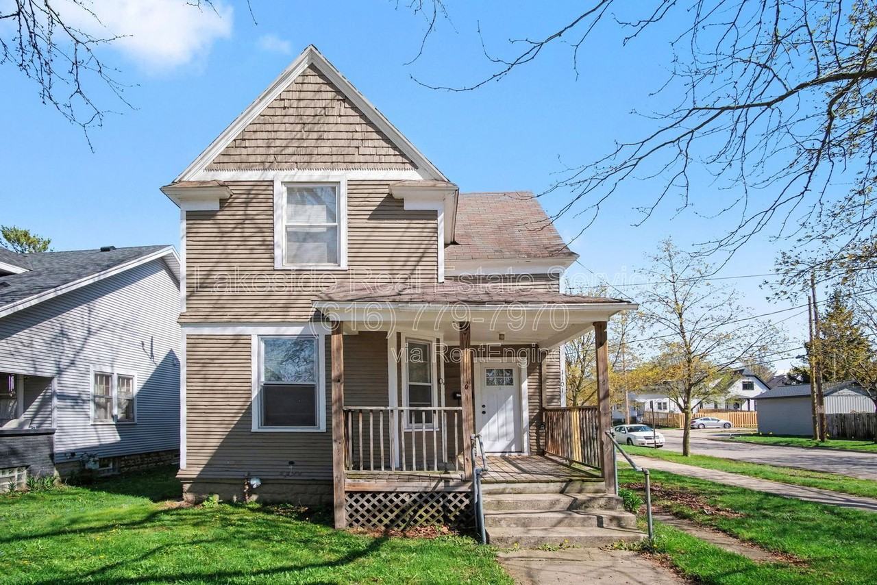 1101 Dayton St Sw - Photo 3 of 14