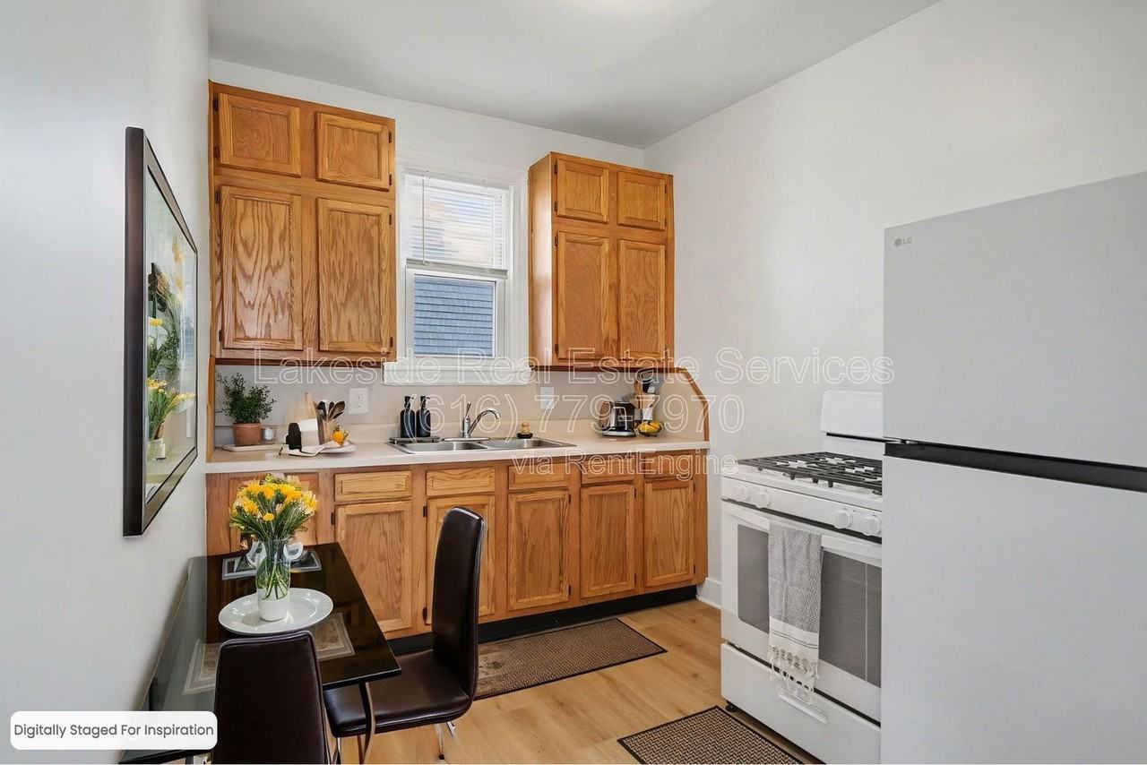 1101 Dayton St Sw - Photo 6 of 14