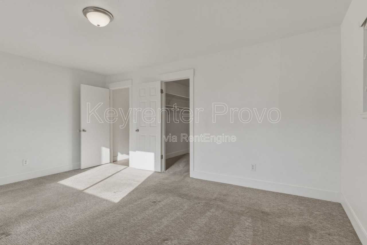 2871 Marrcrest W - Photo 7 of 26