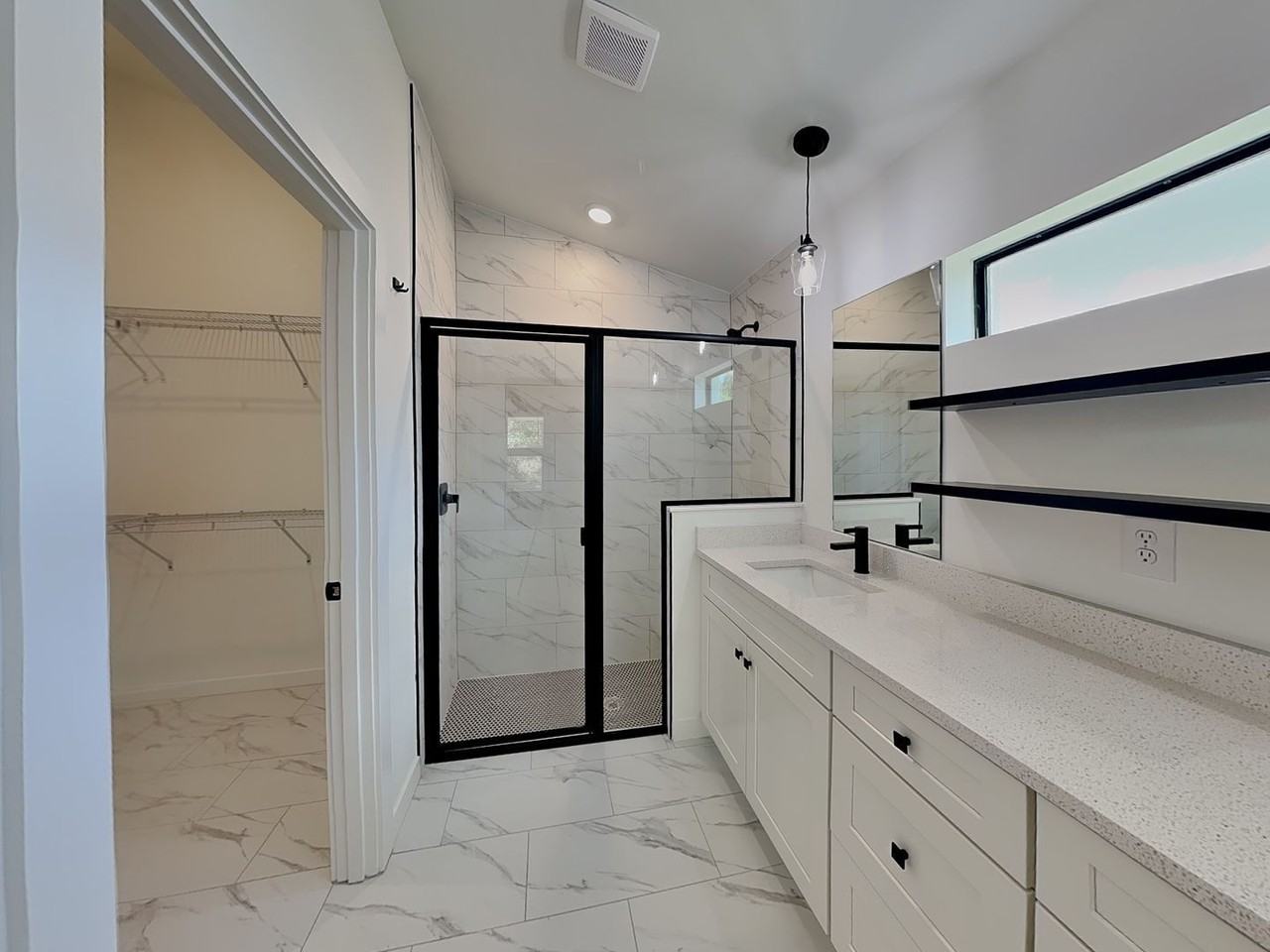 2918 16th St W - Photo 7 of 15