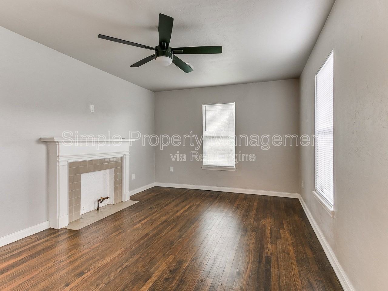 512 W Lockheed Dr - Photo 2 of 14