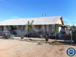 featured image of 404 E Quail Ave #3