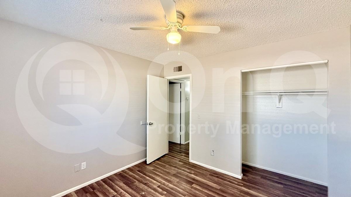 404 E Quail Ave #3 - Photo 7 of 12