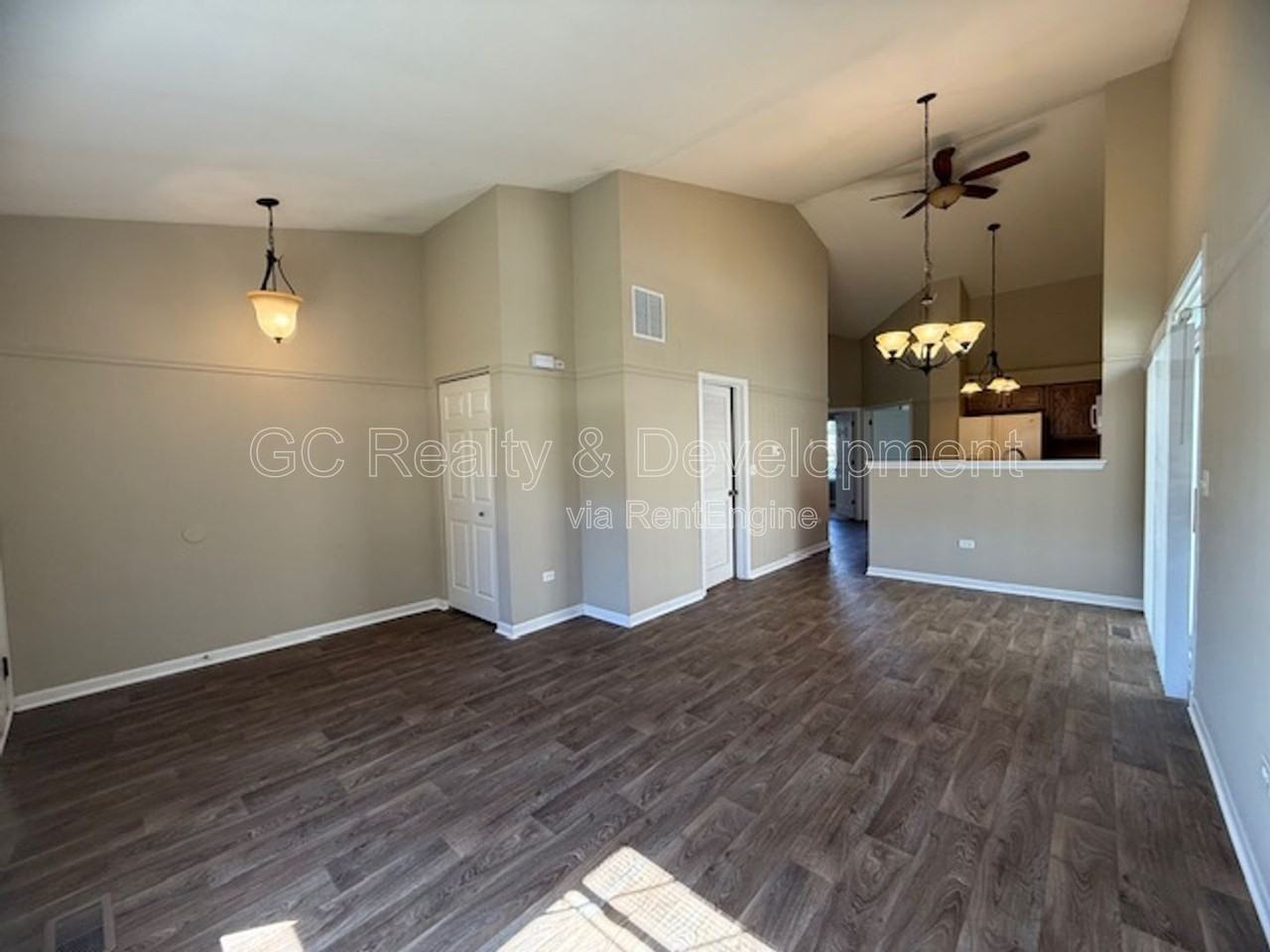 1652 Cesario Dr - Photo 2 of 20