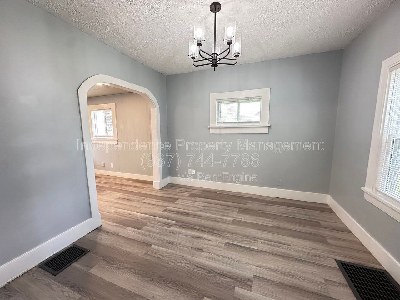 1020 Walnut Hill Pl - Photo 7 of 24