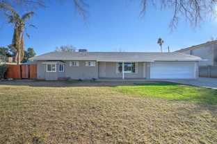 2133 W Morten Ave - Photo 1 of 1