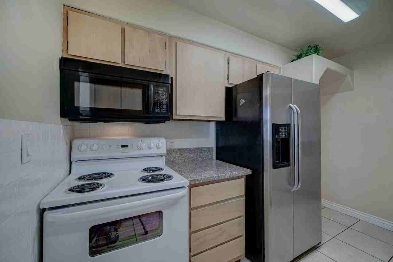 2133 W Morten Ave - Photo 7 of 29