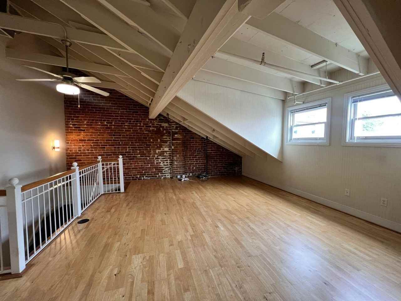 1321 1/2 E Main St #315 - Photo 3 of 16