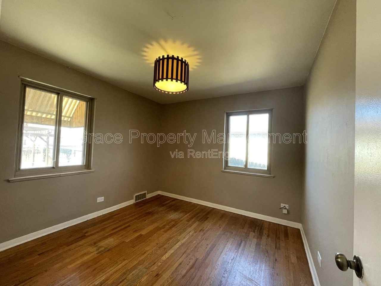 2955 Quebec St - Photo 7 of 20