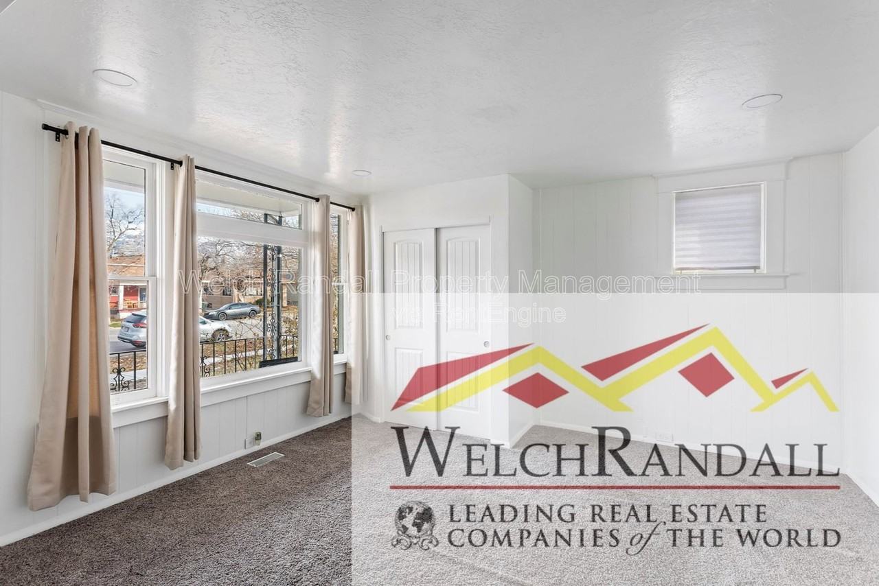 825 27th St - Photo 5 of 15