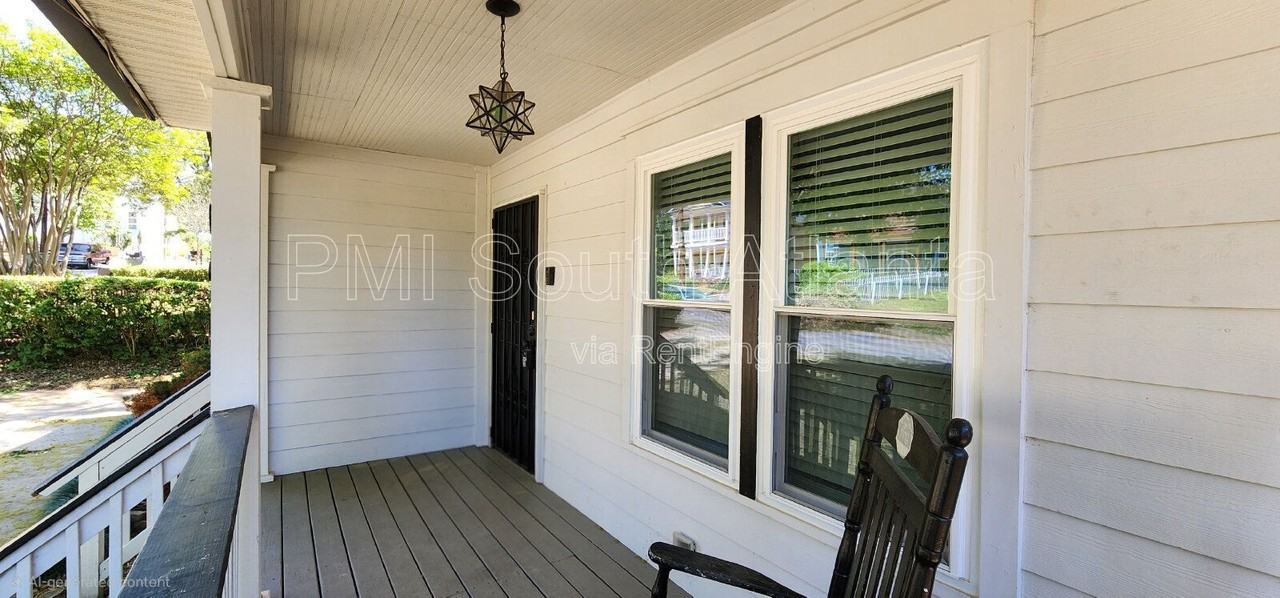 95 Thirkield Ave Se - Photo 3 of 33