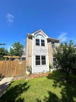 400 Greenview Dr - Photo 1 of 1