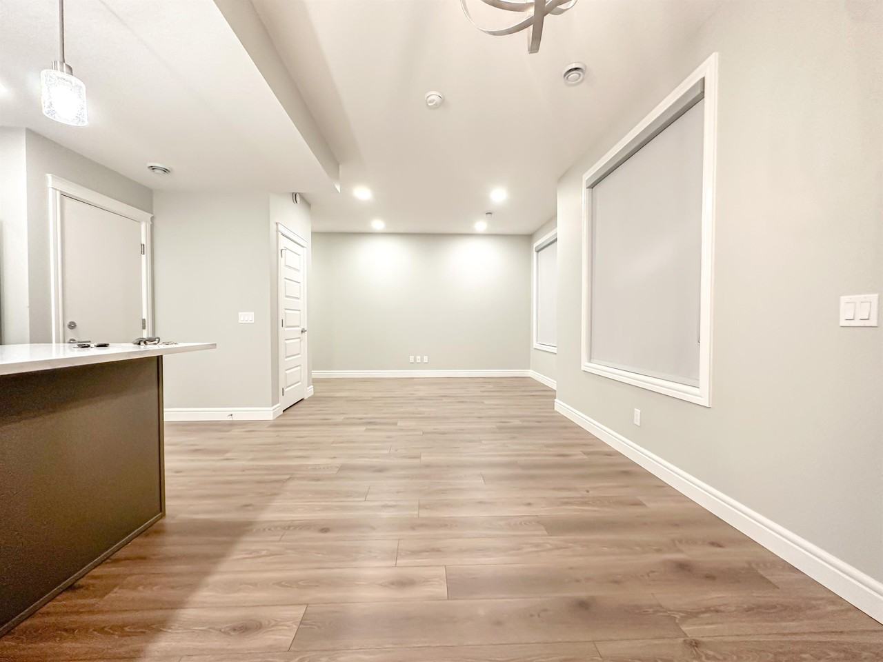 19661 48 Street SE, Calgary - Photo 6 of 20