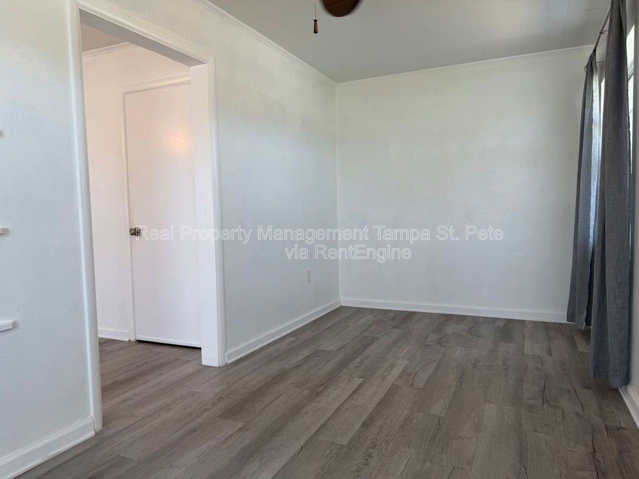 6900 Miami Dr #1 - Photo 3 of 18