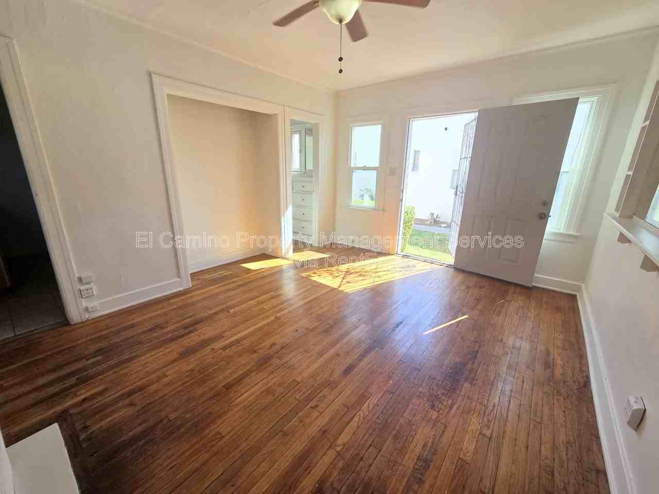 2276 W 28th St - Photo 3 of 8