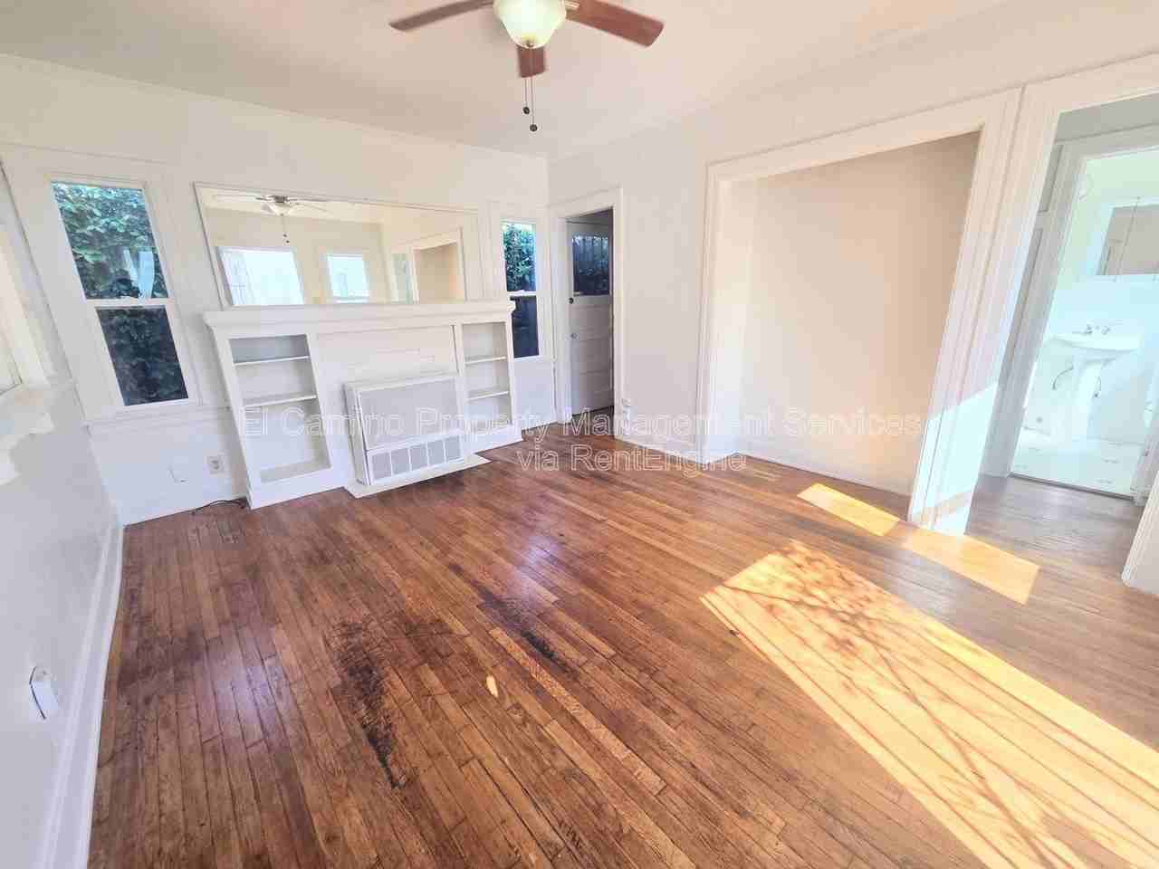 2276 W 28th St - Photo 4 of 8