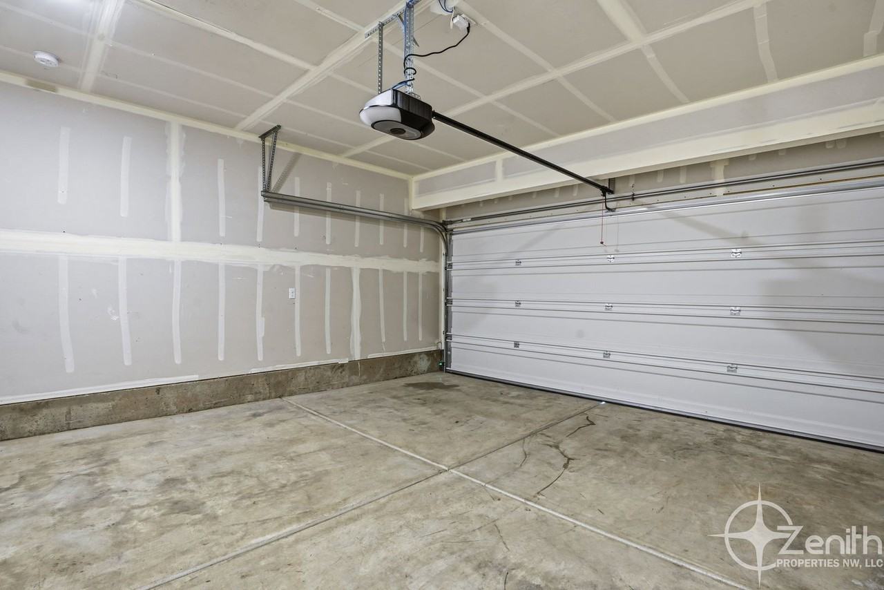 2030 Nw 14th Way - Photo 7 of 47