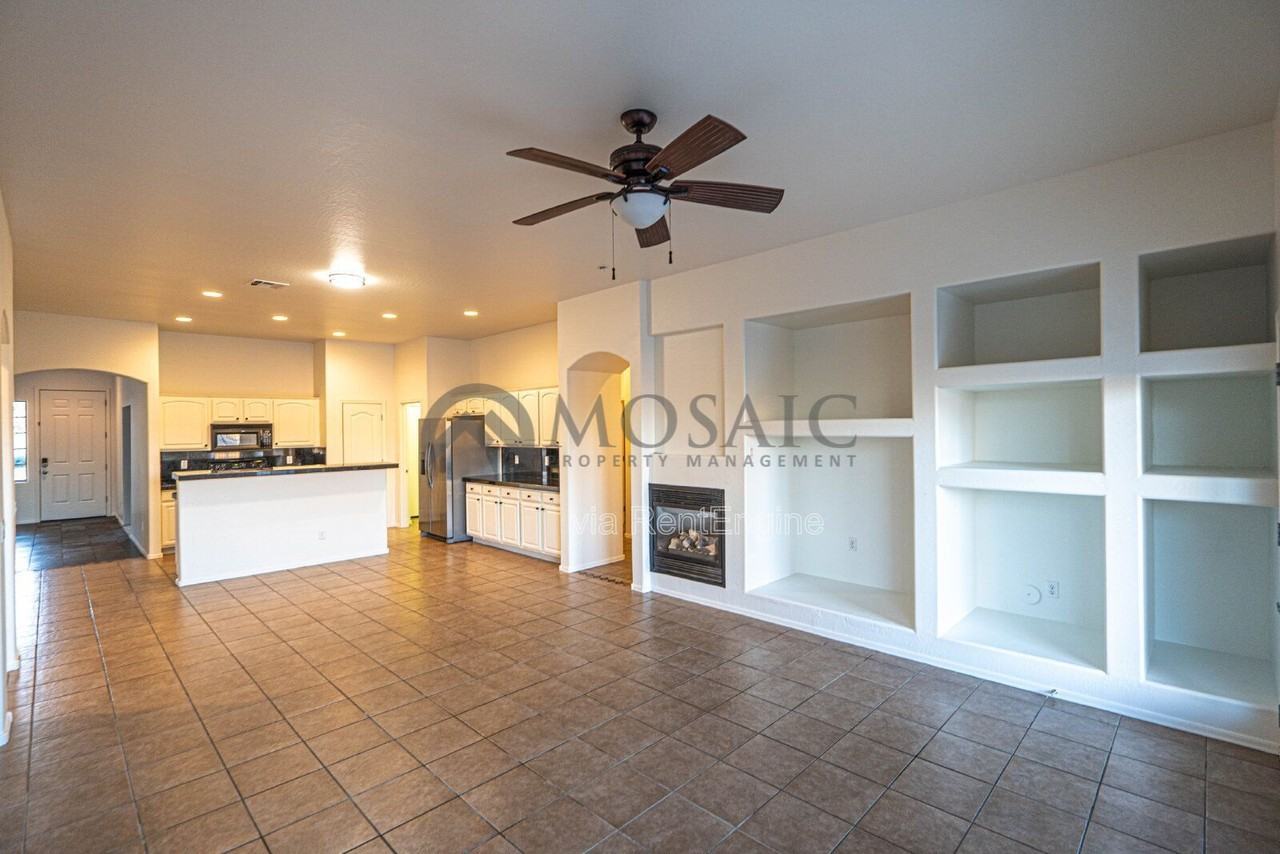 21316 E Via Del Rancho - Photo 5 of 23