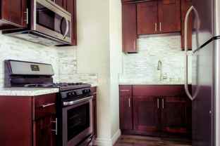 2727 1/2 G St - Photo 1 of 1