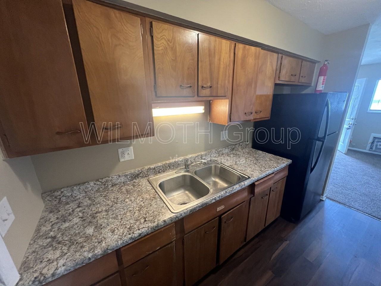 3001 N Campbell Ave #4 - Photo 6 of 13