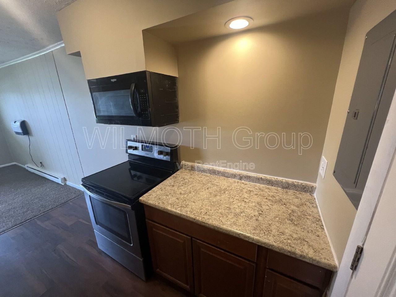 3001 N Campbell Ave #4 - Photo 7 of 13